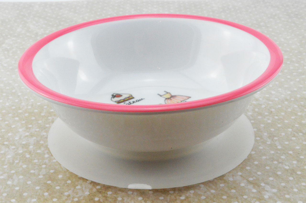 Babyschale-mit-Saugnapf-rosa-2