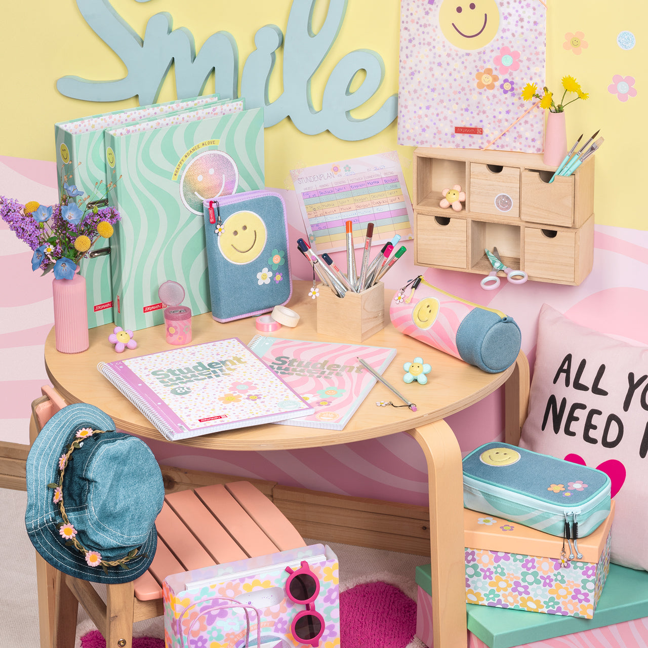 Brunnen-Schulbedarf-Aktuelle-Schul-Serie-2025-Smile-Happy-Hippie-schulsachen-kaufen-lafueliki