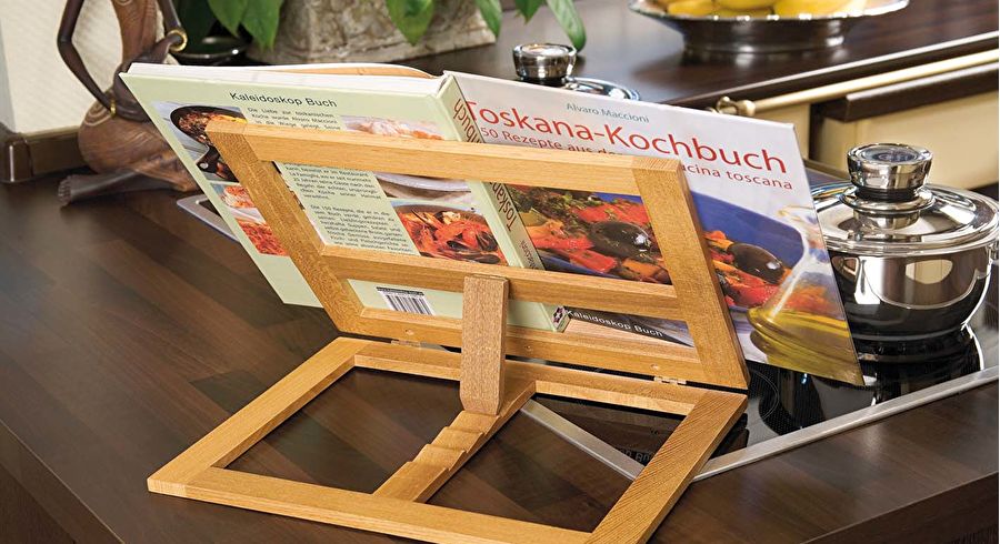 Buchstaender_gr-Holz