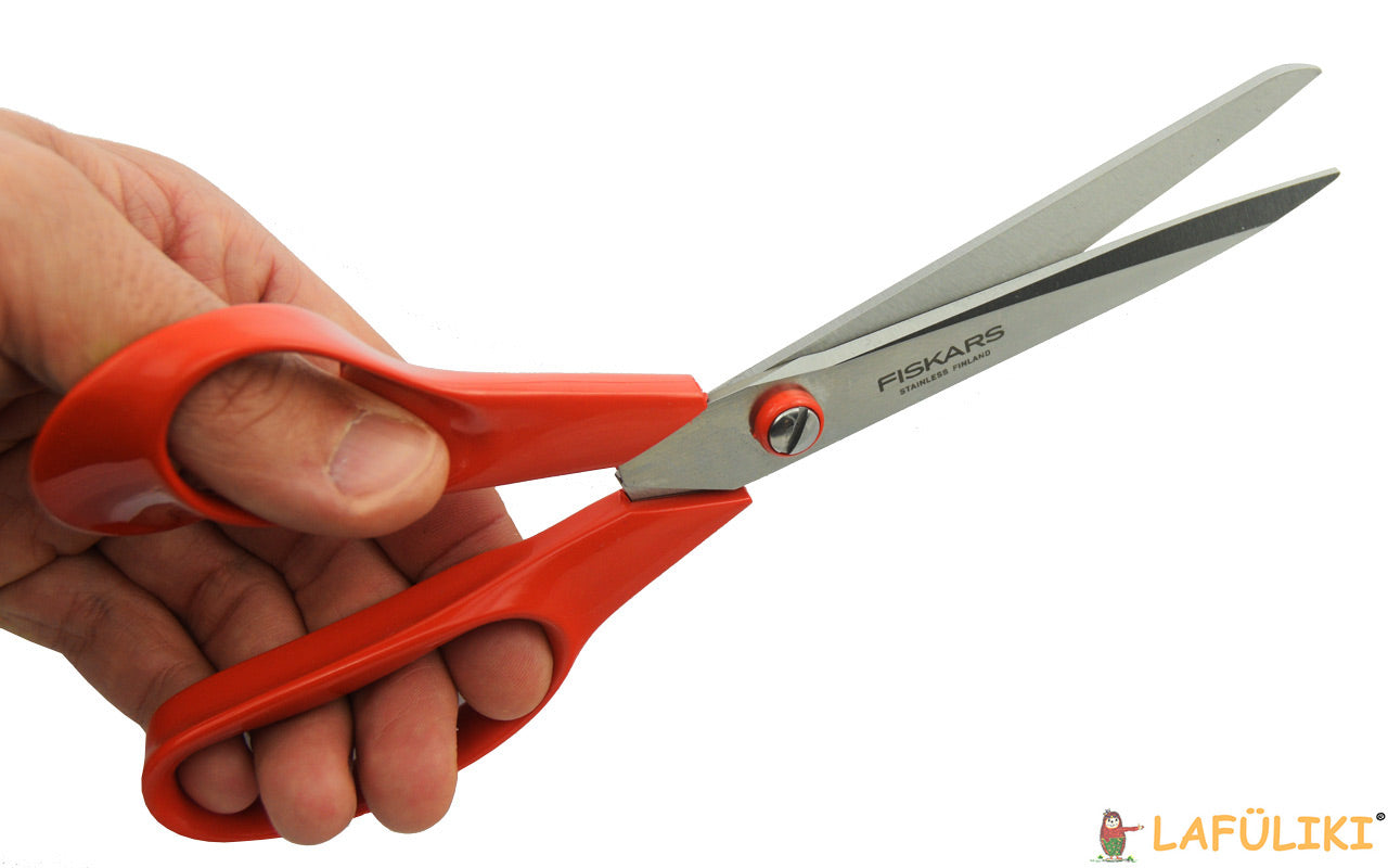 Fiskas-Linkshaender-Allzweckschere-scherein-der-hand-rot-lafueliki