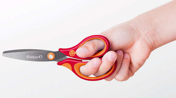 Griffix-Schere-SC1RR-rot-rechts-geschlossen-Anwendung-50535-original