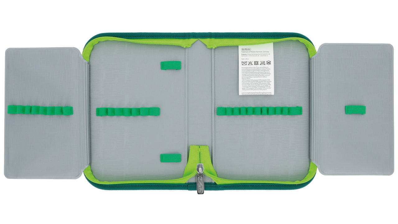 Herlitz-Loop-Plus-Schulranzen-Fussball-Game-Changer-50046249-Ranzen-Federmappe-offen-lafueliki