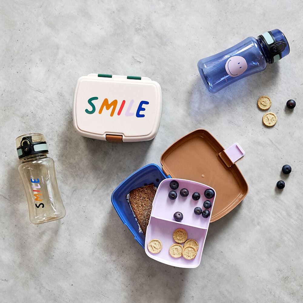 Laessig-Brotdose-Trinkflasche-fuer-Kinder-Set-Smile-Little-Gang-lafueliki