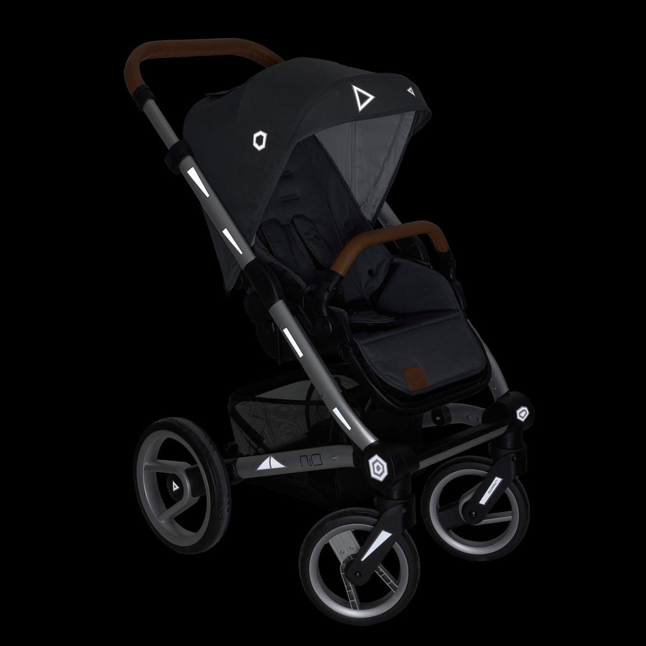 Laessig-Reflektierende-Sticker-bei-Nacht-mit-licht-Kinderwagen-lafueliki