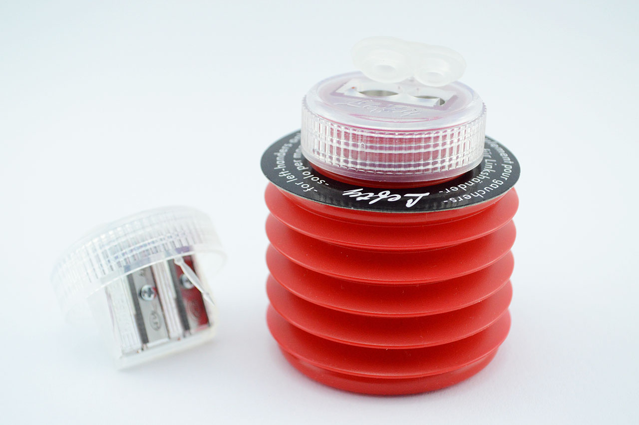 Linkshaender-Doppeldosenspitzer-gross-rot