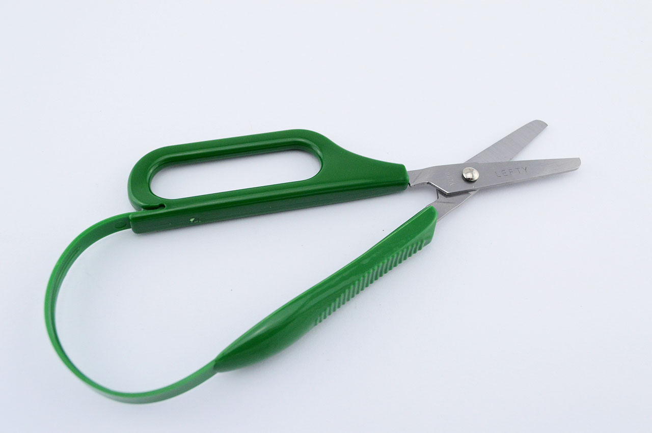 Linkshaender-Langaugen-Buegelschere-abgerundet