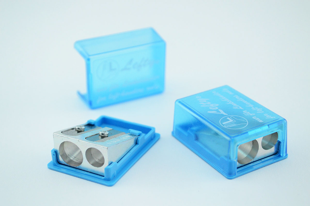 Linkshaender-Spitzer-2-in1-fuer-das-Etui-blau