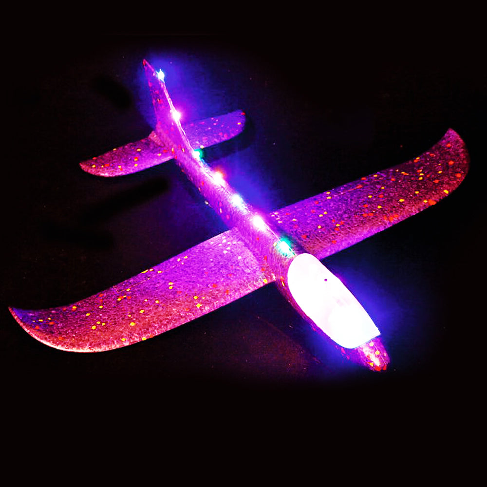 Moses-Leuchtender-Segelflieger-bei-Nacht38099-4033477380999-lafueliki