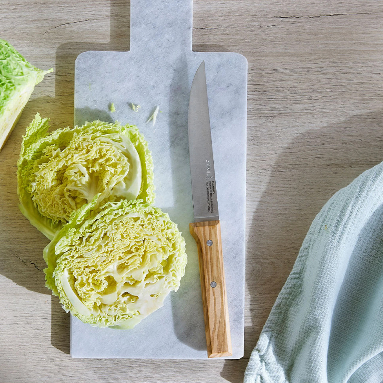 Opinel-Tranchiermesser-Parallele-Trio-Olivenholz-anwendung-lafueliki