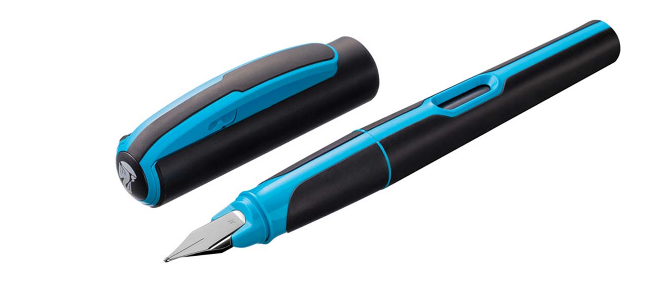 Pelikan-Fuellhalter-Style-fuer-Linkshaender-Rechtshaender-offen-neonblau