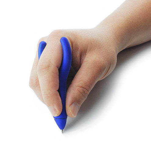 PenAgain-Kugelschreiber-blau-hand-haltung