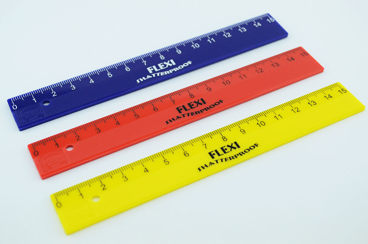 Rechtshaender-Lineal-15-cm-Kunststoff