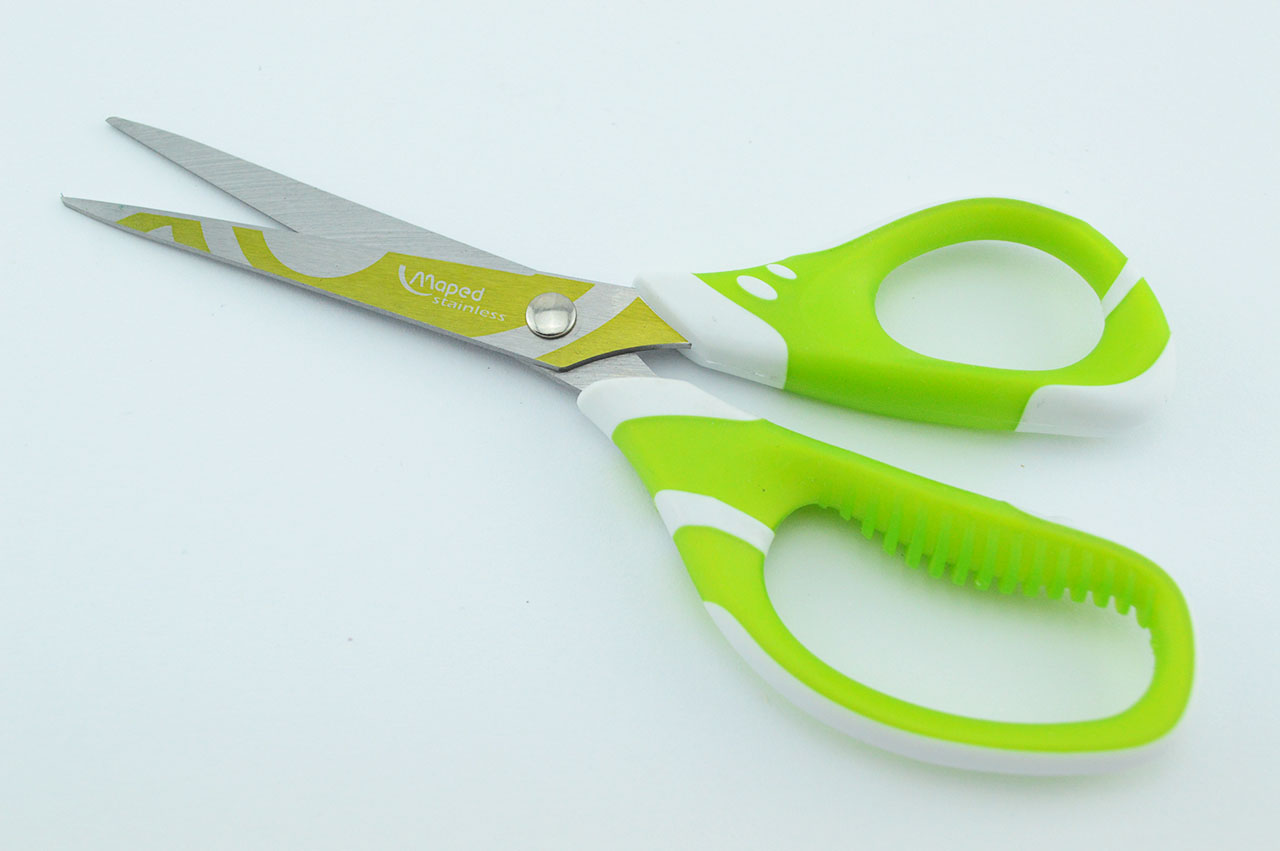 Rechtshaender-Maped-Design-Basteschere-Zenoa-kiwi-gruen-1