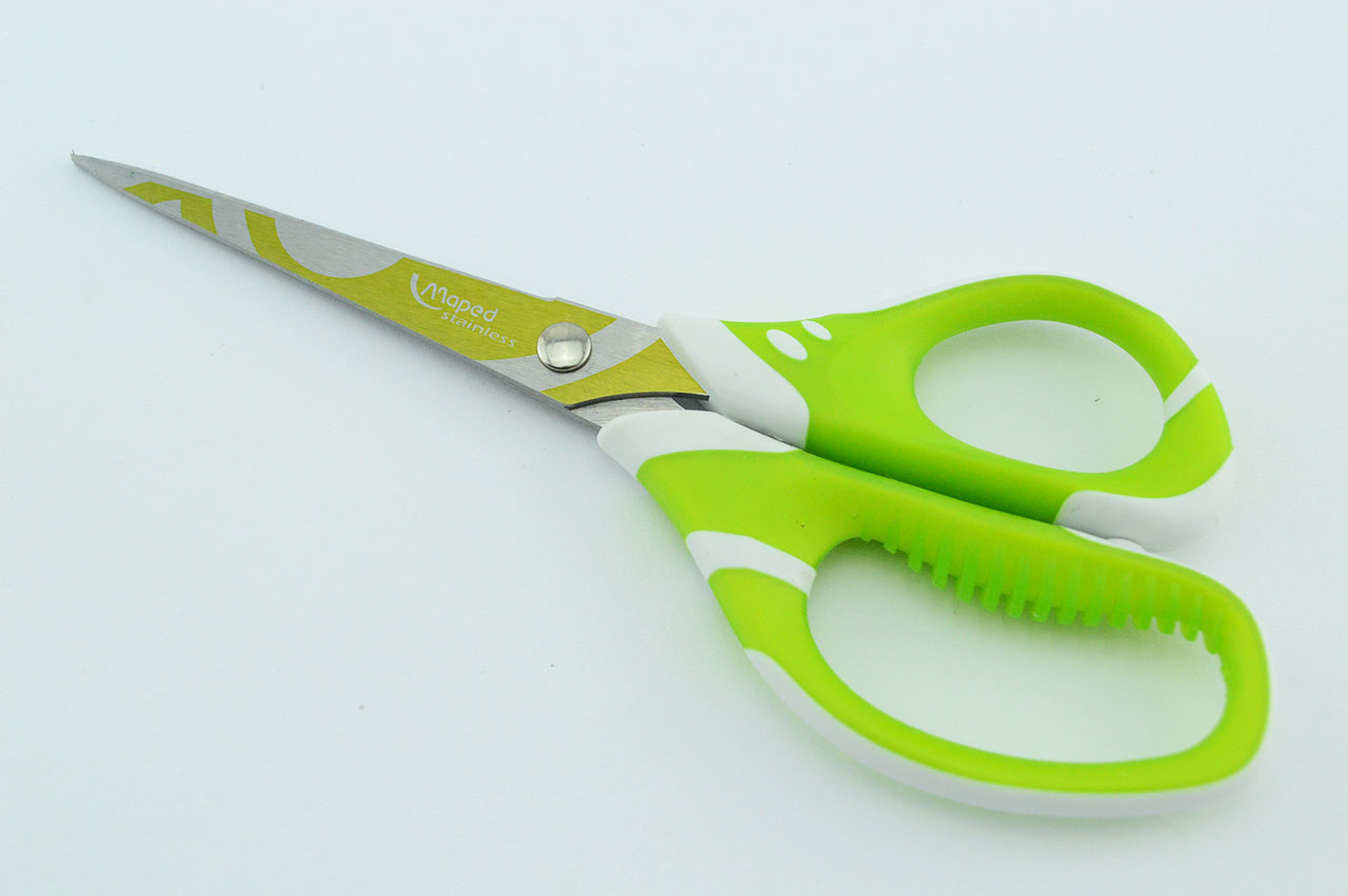 Rechtshaender-Maped-Design-Basteschere-Zenoa-kiwi-gruen