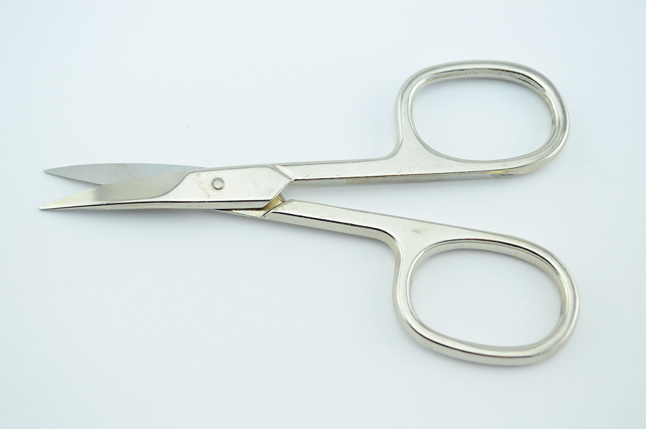 Rechtshaender-Nagelschere-Fingernagelschere-2