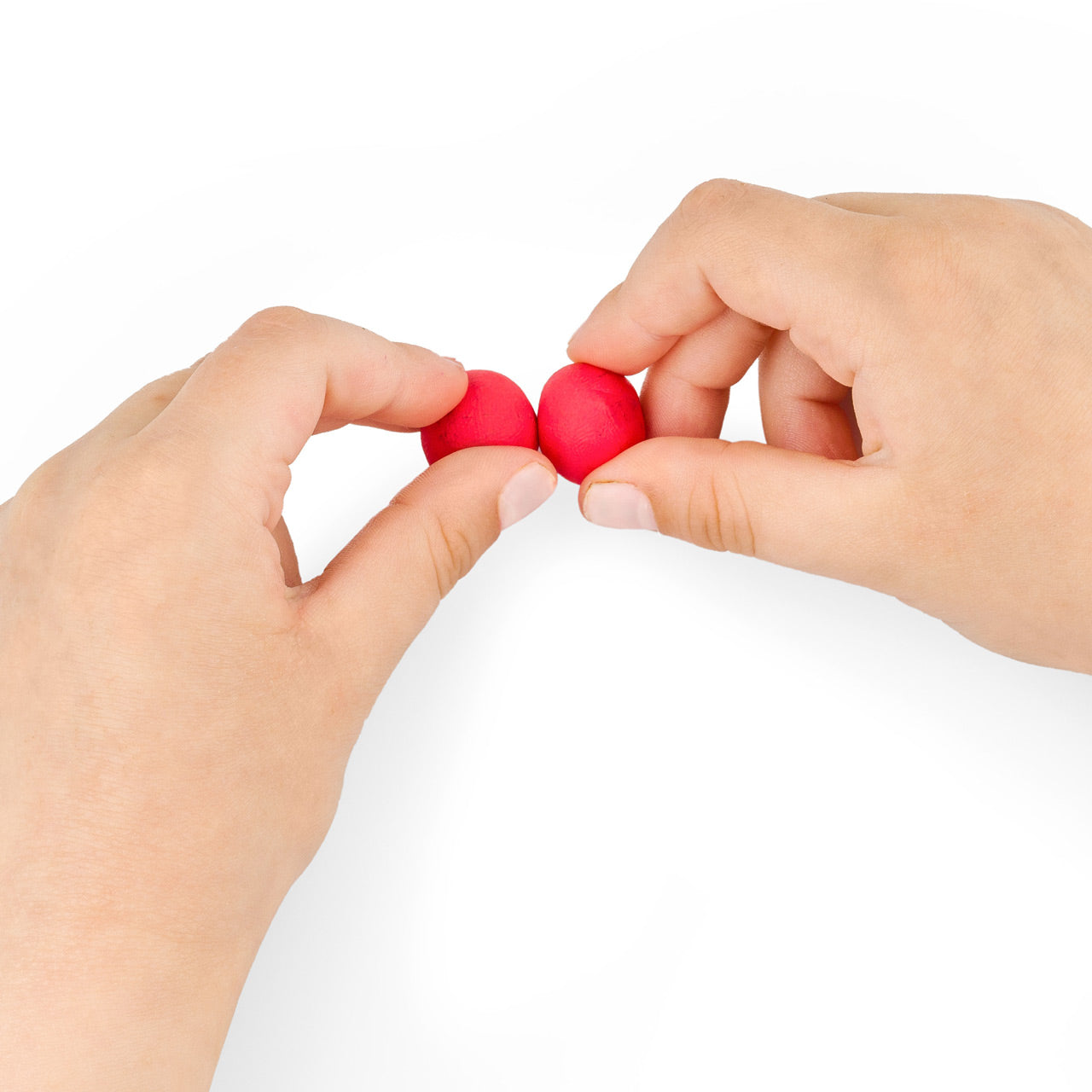 Staedtler-Noris-Junior-Spielknete-Basisfarbe-rot-anwendung-lafueliki