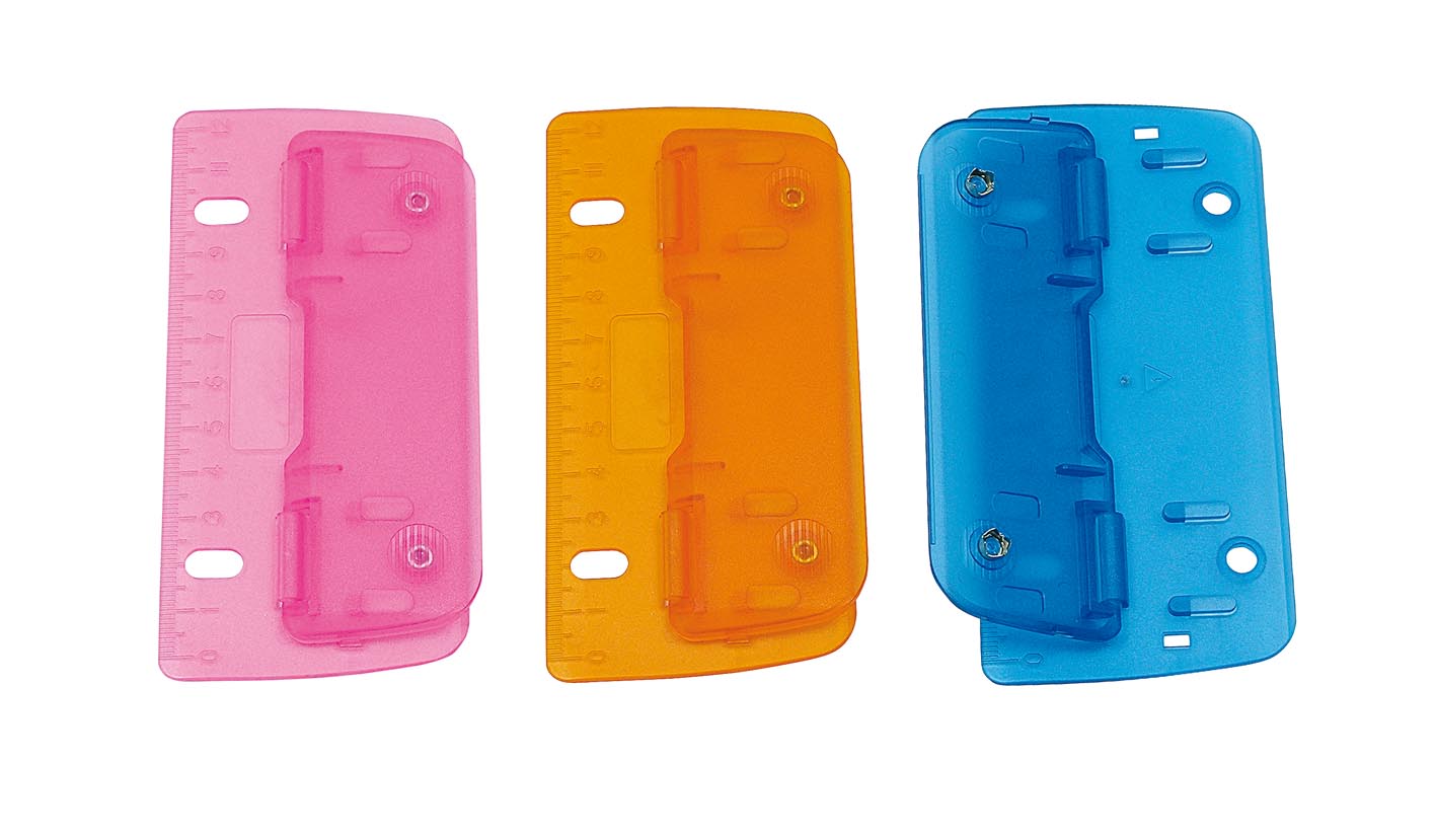 Taschen-locher-fuer-Oder-und-schule-1