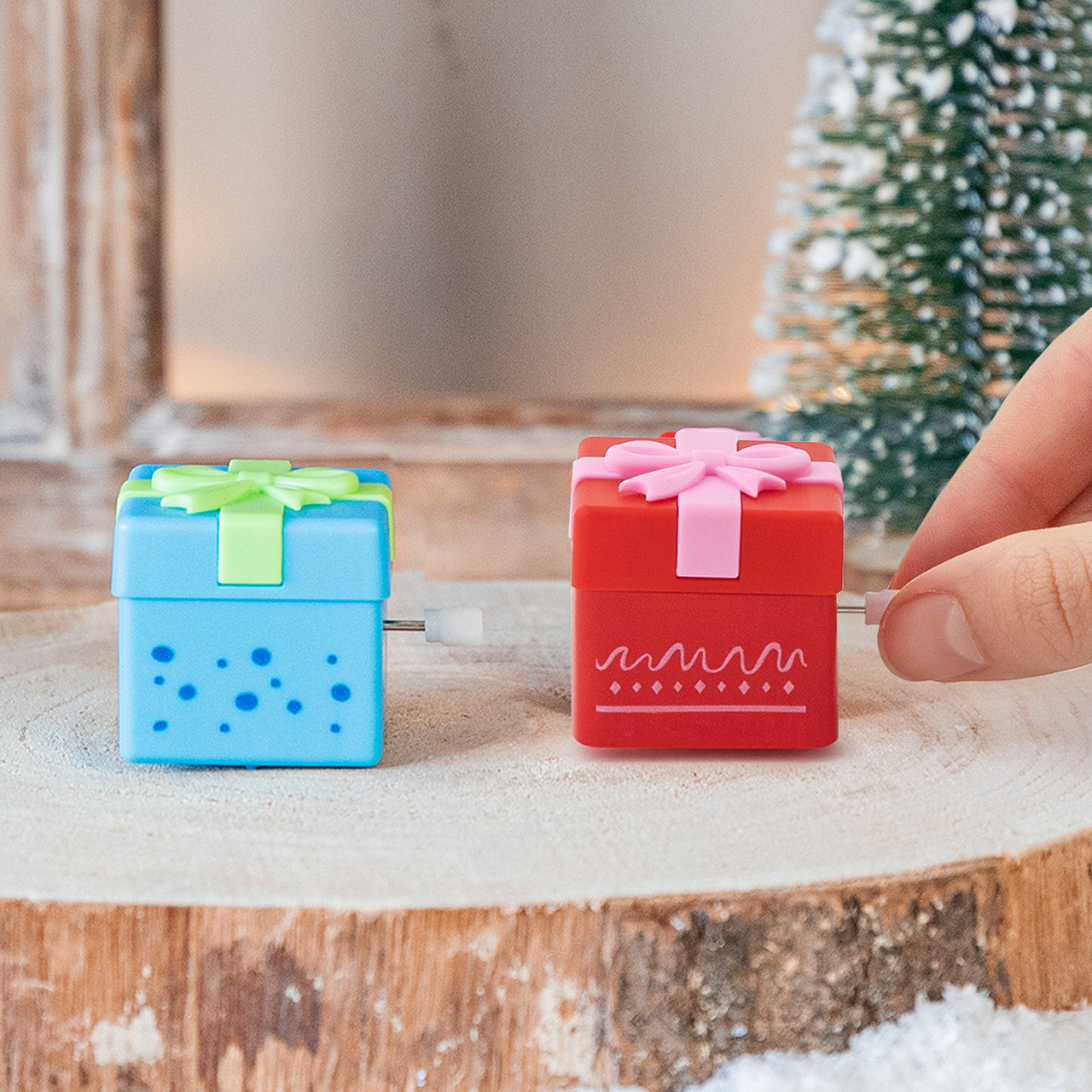 Trendhaus-Aufziehfigur-Geschenk-957269-weihnachten-Anwendung-lafueliki