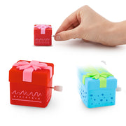 Trendhaus-Aufziehfigur-Geschenk-957269-weihnachten-lafueliki