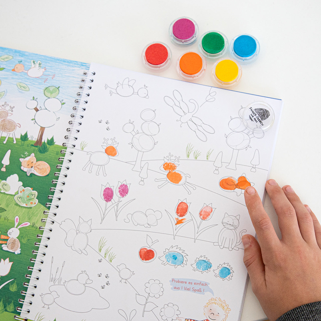 Trendhaus-Kreativ-Malbuch-Fingerstempeln-3-6-Jahre-958518-anwendung-lafueliki